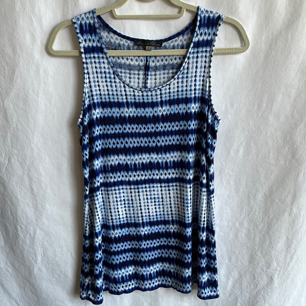 Rose & Olive blue, white, and black print tank top, size M